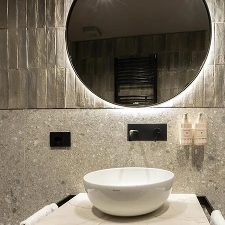 Mímesis 11 - Boutique 4*