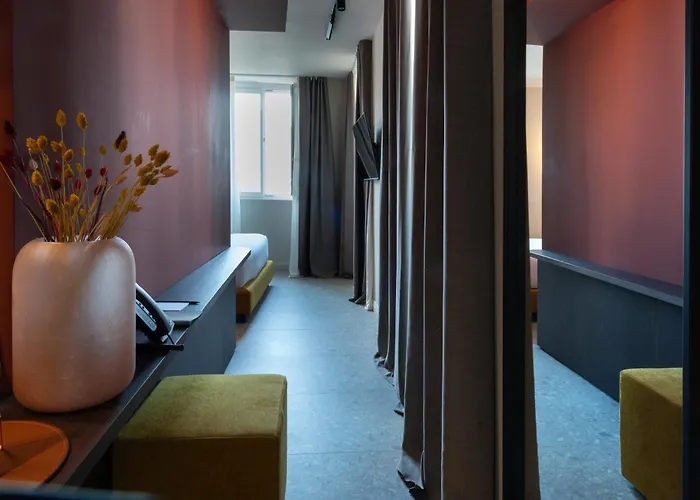 Hotel Mimesis 11 - Boutique