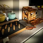 Отель Mimesis 11 - Boutique 4*