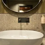 Mimesis 11 - Boutique Отель 4*