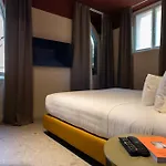Mimesis 11 - Boutique Отель 4*