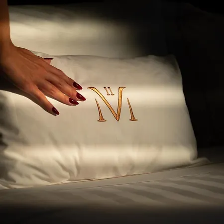 Mimesis 11 - Boutique 4*